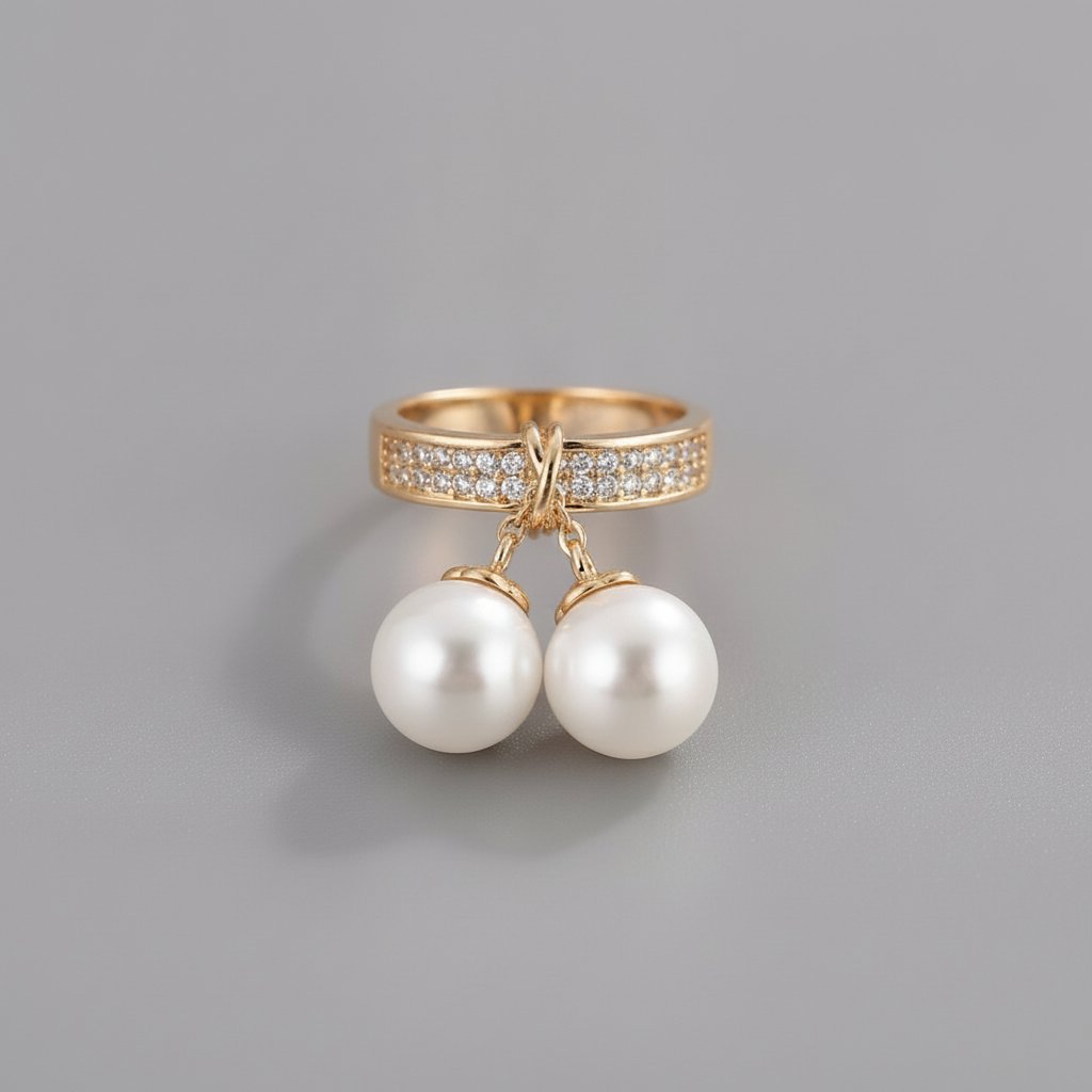 Romy Pearl Earrings