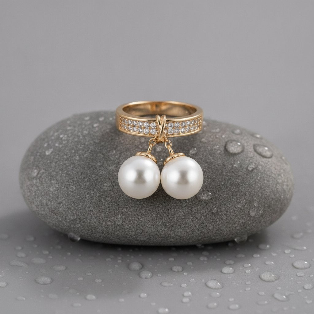 Romy Pearl Earrings