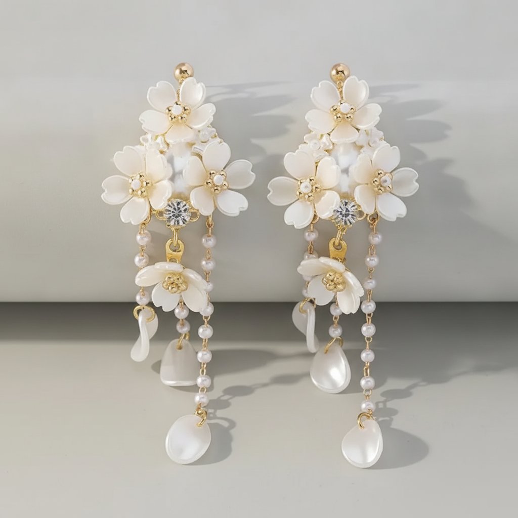 Romy Pearl Earrings