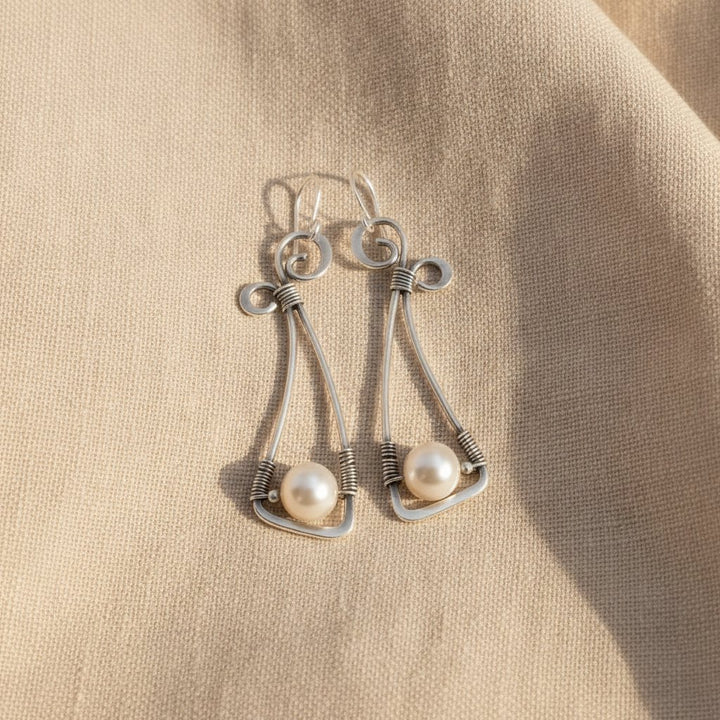 Sereia Pearl Earrings
