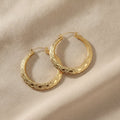 Une Gold Earrings