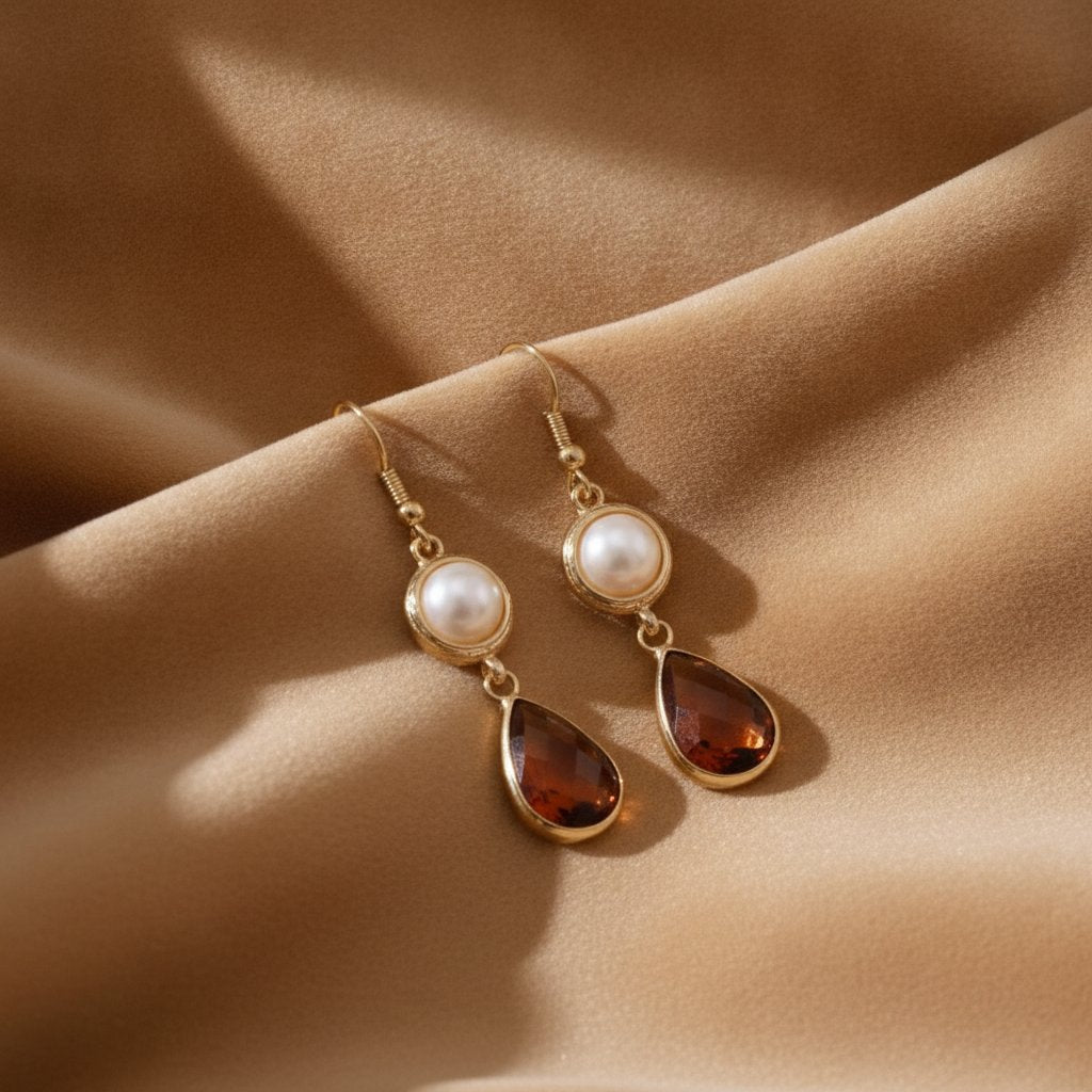 Blythe Pearl Earrings