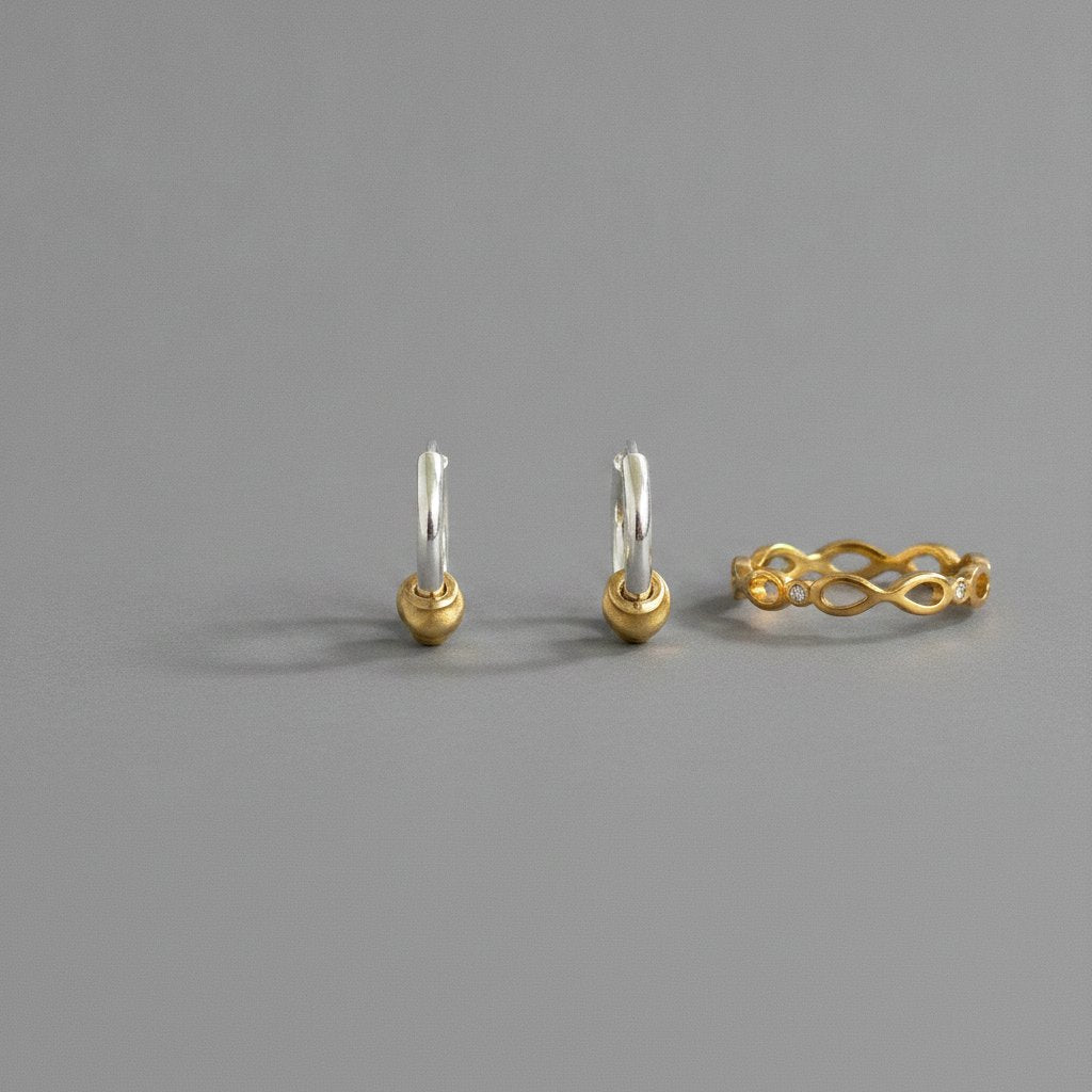 Orabel Gold Earrings