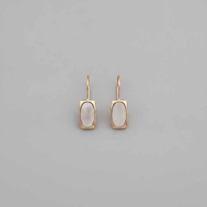 Delphine Pearl Earrings