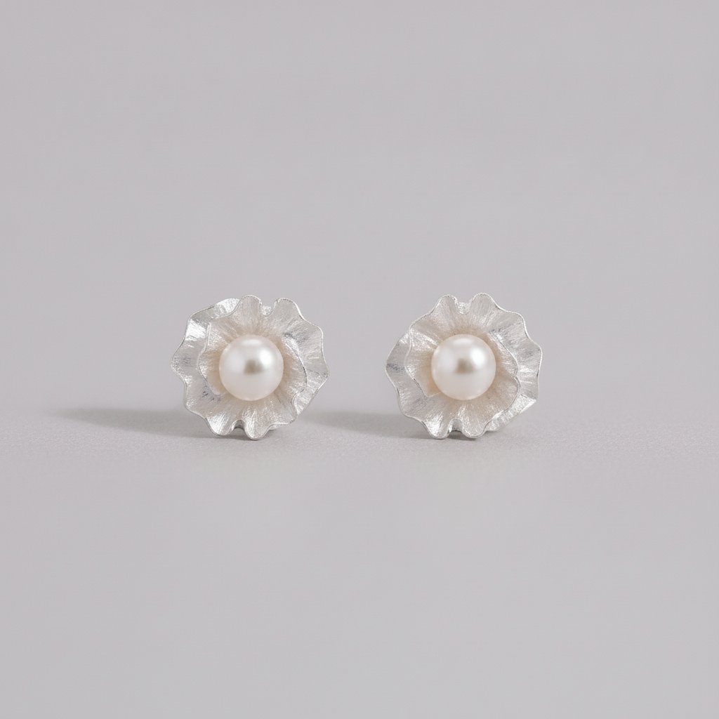 Lioria Pearl Earrings