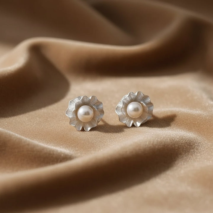Lioria Pearl Earrings