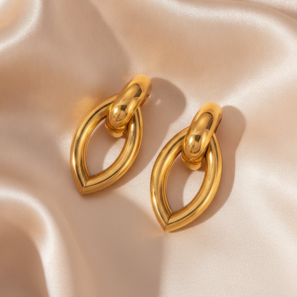 Ysolde Gold Earrings