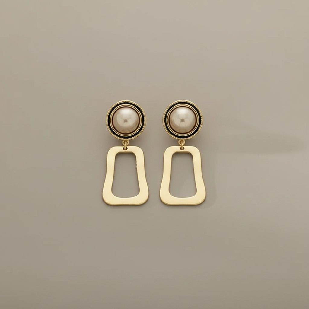 Emmeline Pearl Earrings
