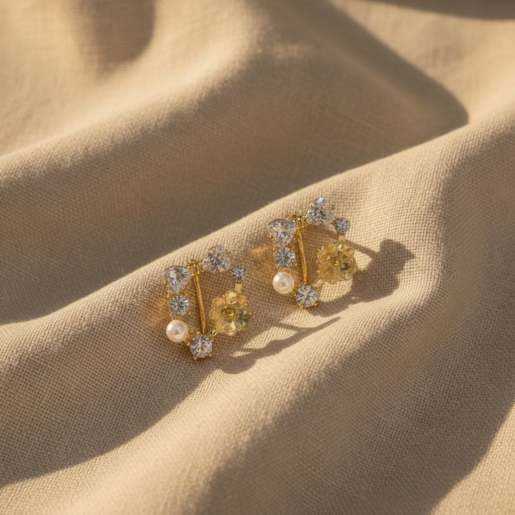 Selene Pearl Earrings
