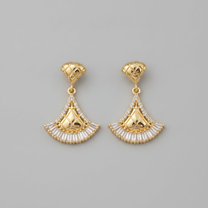 Elise Gold Earrings