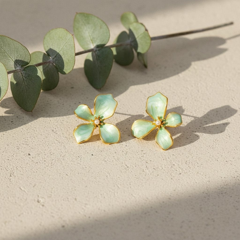 Elegante Jade-Blumenohrringe