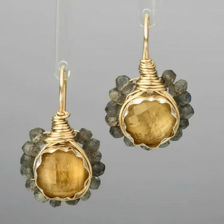 Pia Gold Earrings