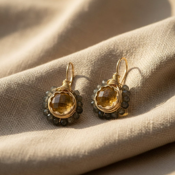 Pia Gold Earrings