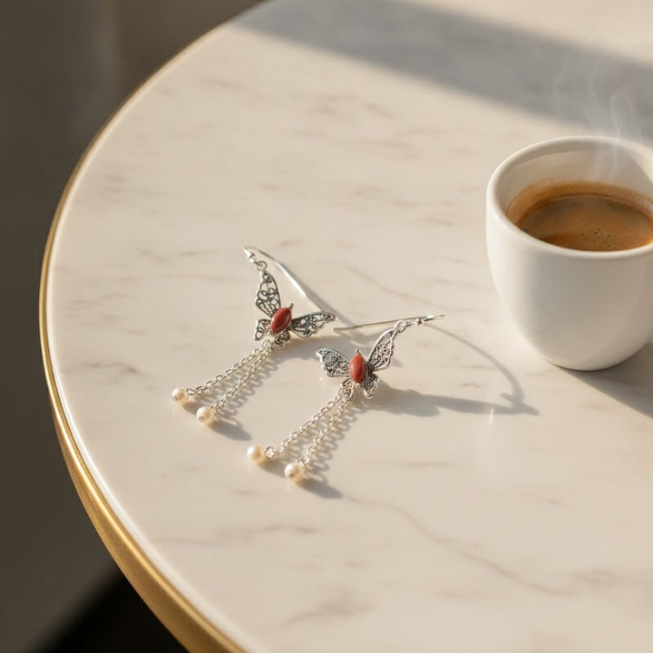 Ines Pearl Earrings