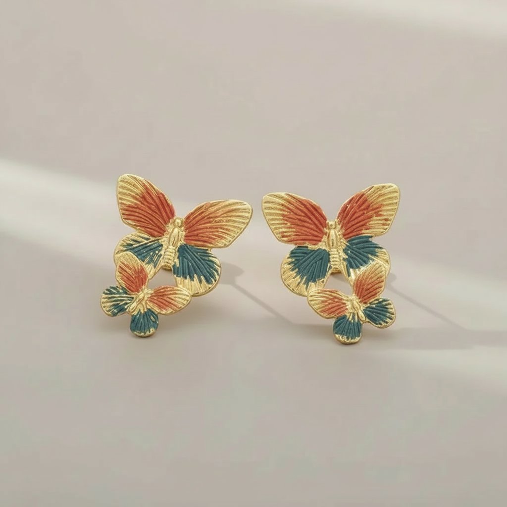 Une Earrings