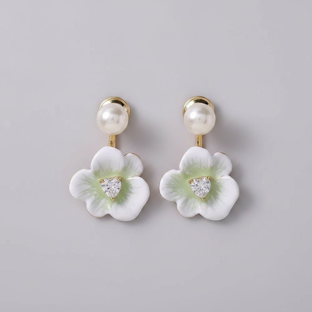 Liviana Pearl Earrings