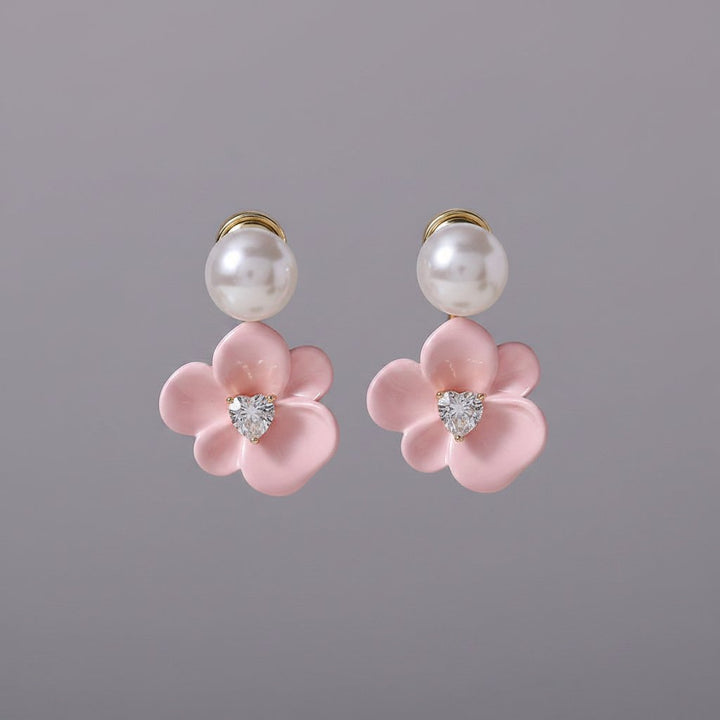 Liviana Pearl Earrings