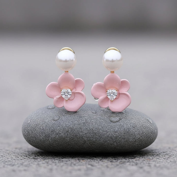 Liviana Pearl Earrings