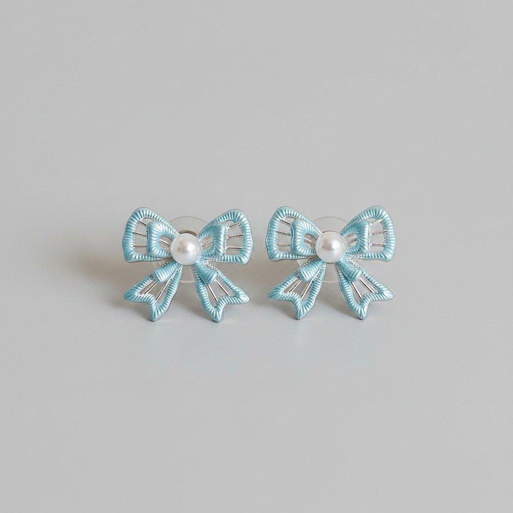 Colette Pearl Earrings