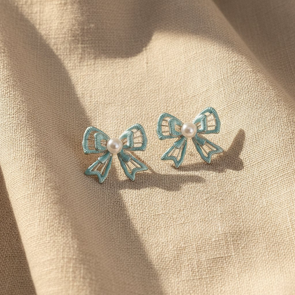 Colette Pearl Earrings