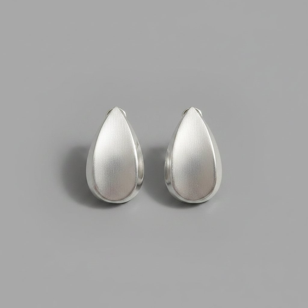 Verena Moonstone Earrings