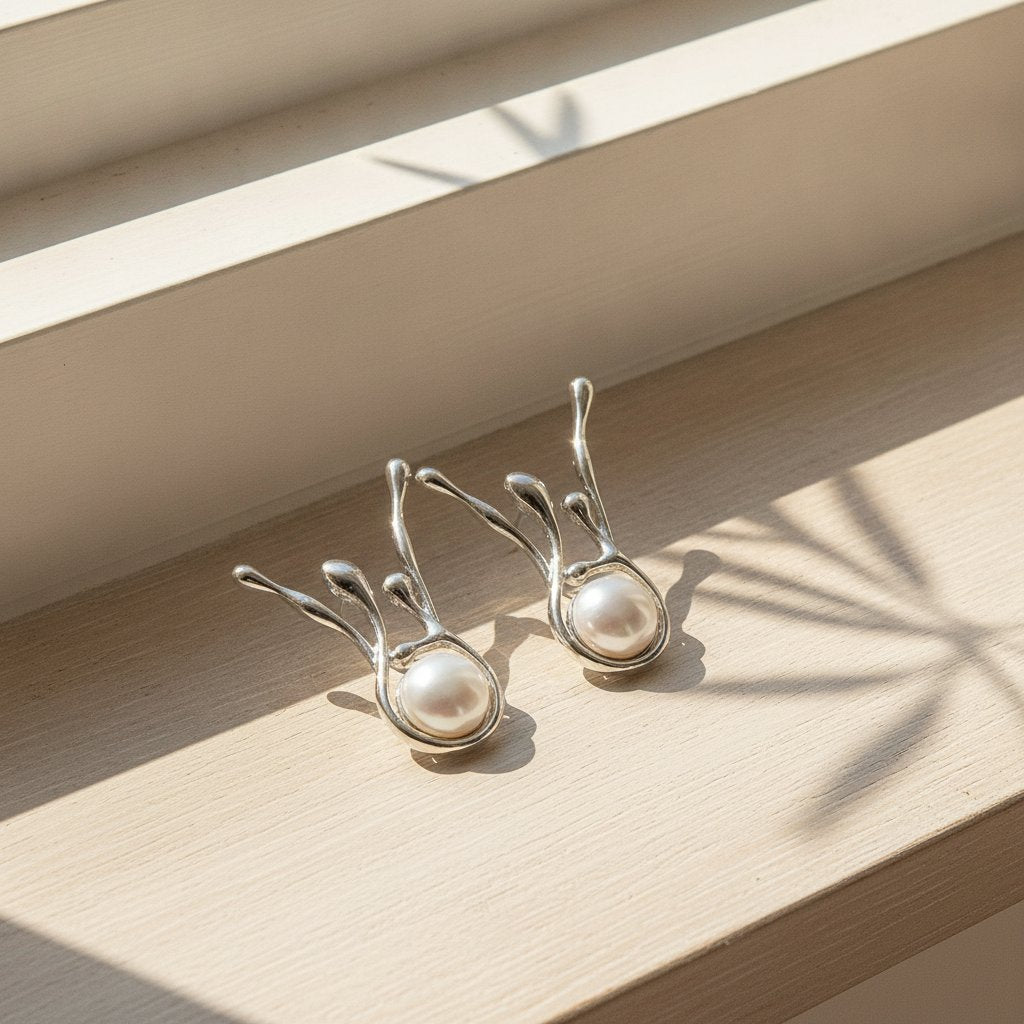 Yara Pearl Earrings