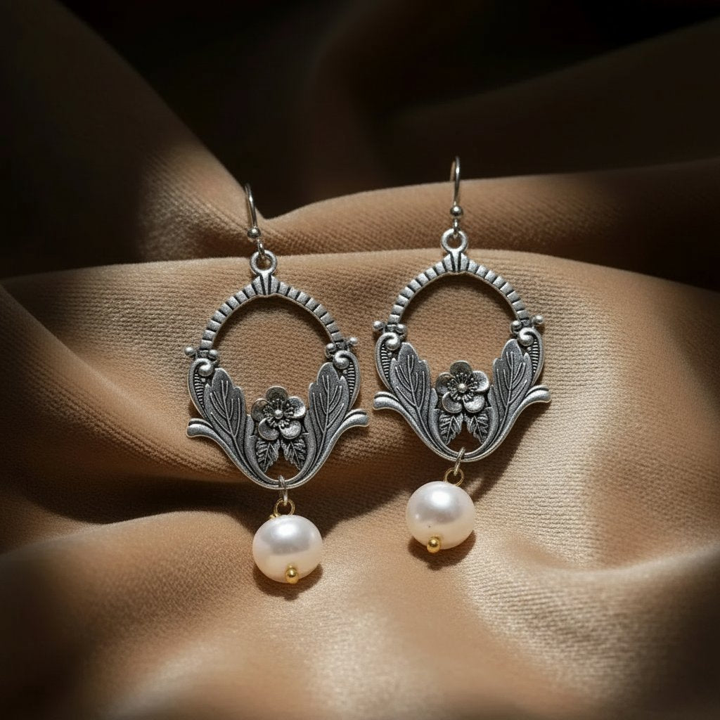 Marisole Pearl Earrings