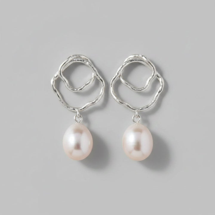 Delphine Pearl Earrings