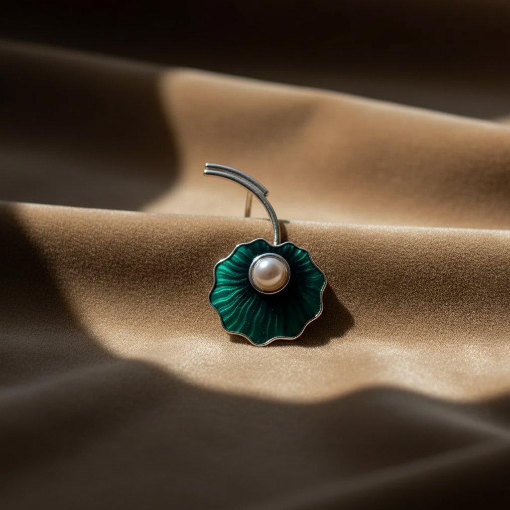 Delphine Pearl Earrings
