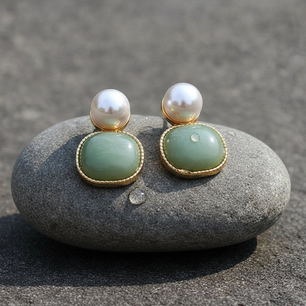 Solene Pearl Earrings
