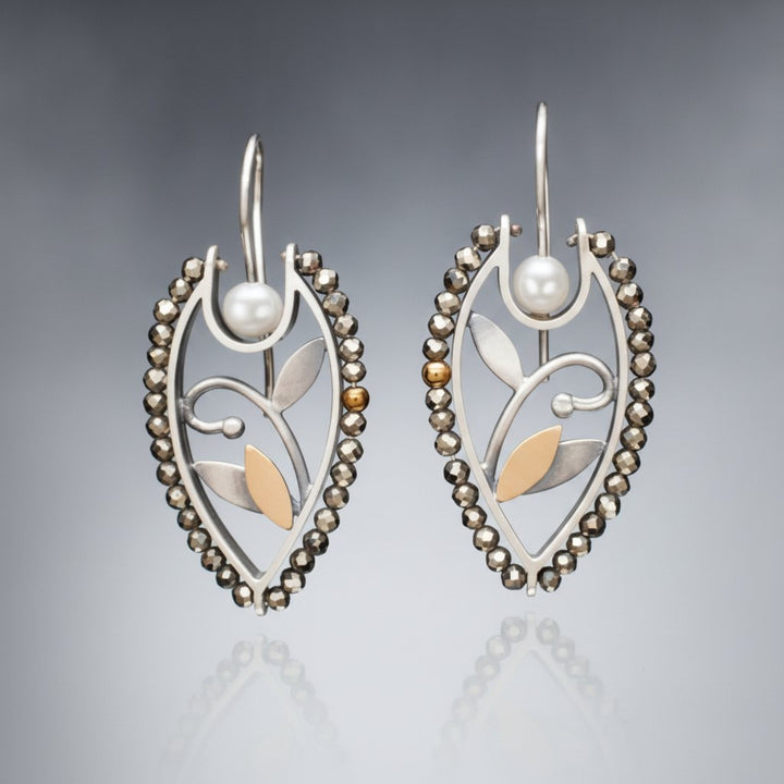 Mirabelle Pearl Earrings