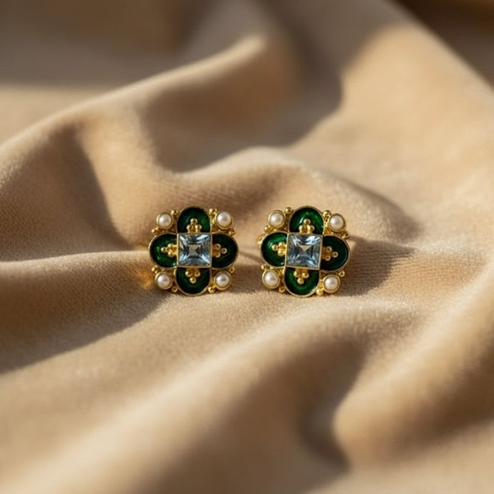Mirabelle Pearl Earrings