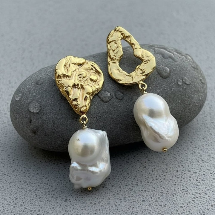 Maren Pearl Earrings