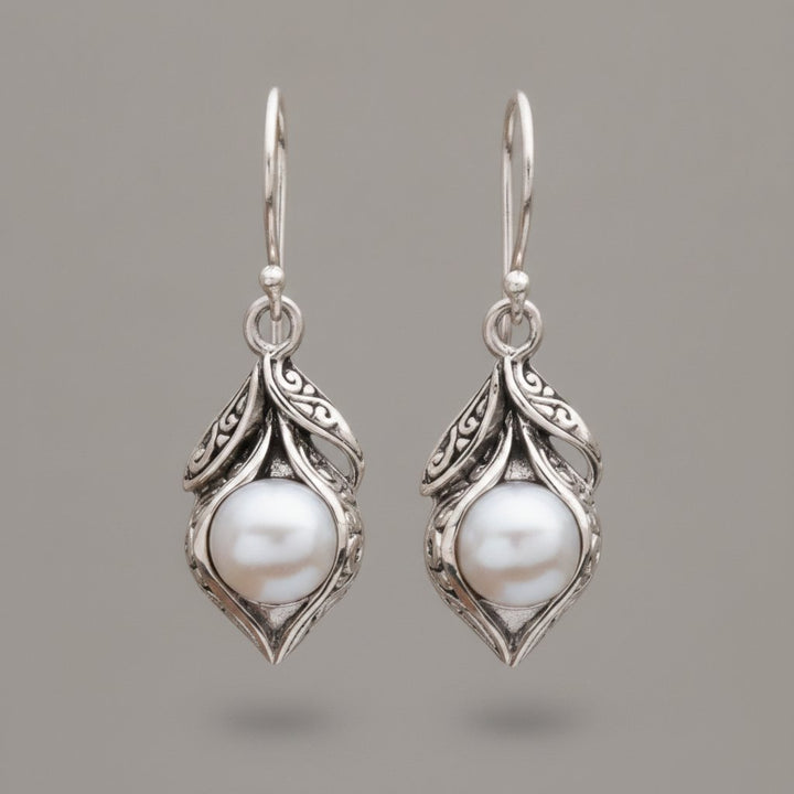 Soleil Pearl Earrings