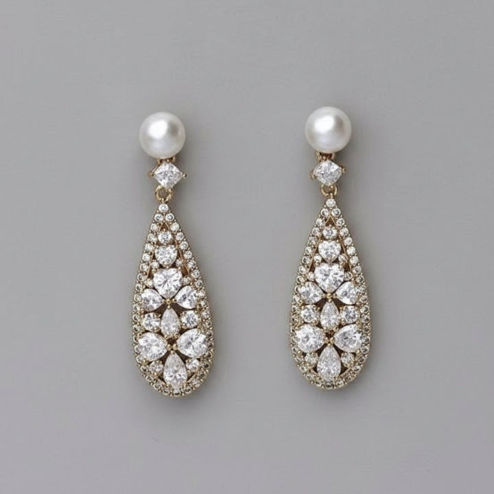 Estelle Pearl Earrings