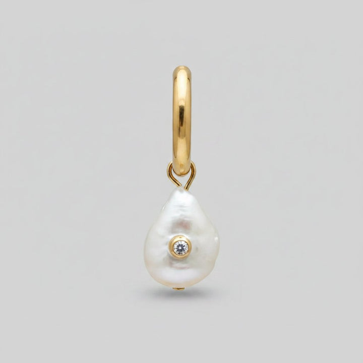 Juliette Pearl Earrings