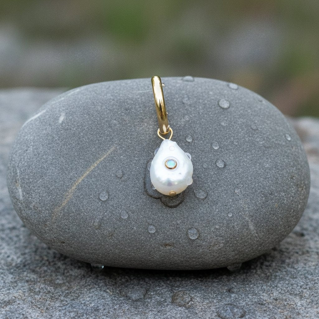 Juliette Pearl Earrings