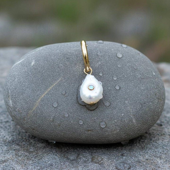 Juliette Pearl Earrings