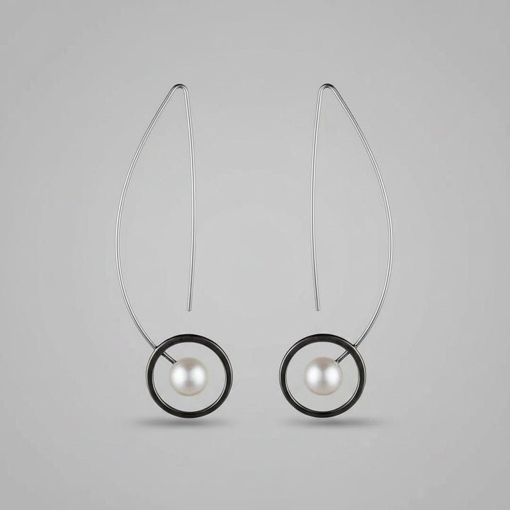 Juliette Pearl Earrings