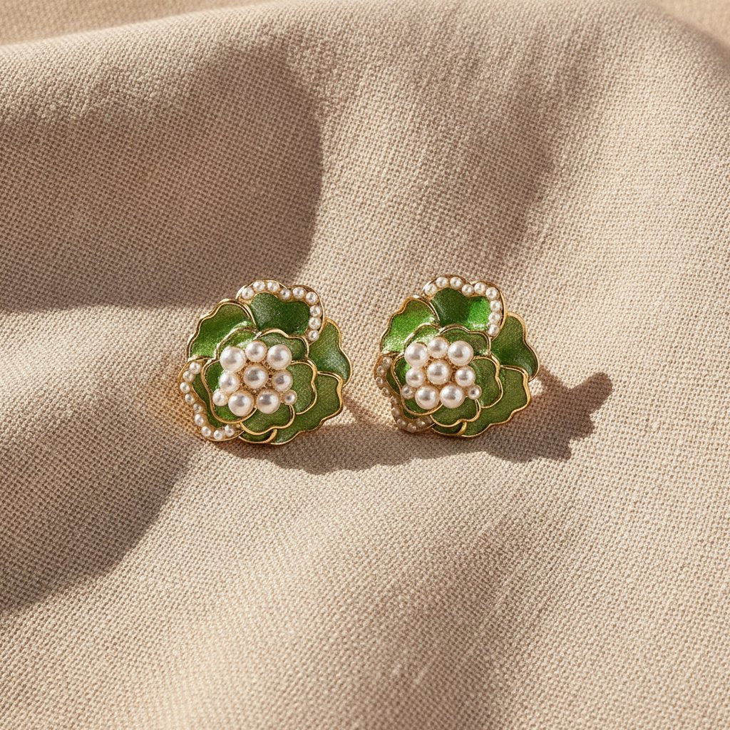 Lourdes Pearl Earrings