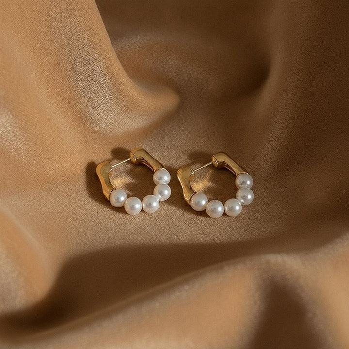 Mireille Pearl Earrings