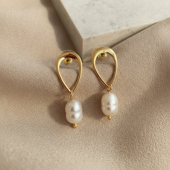 Mireille Pearl Earrings