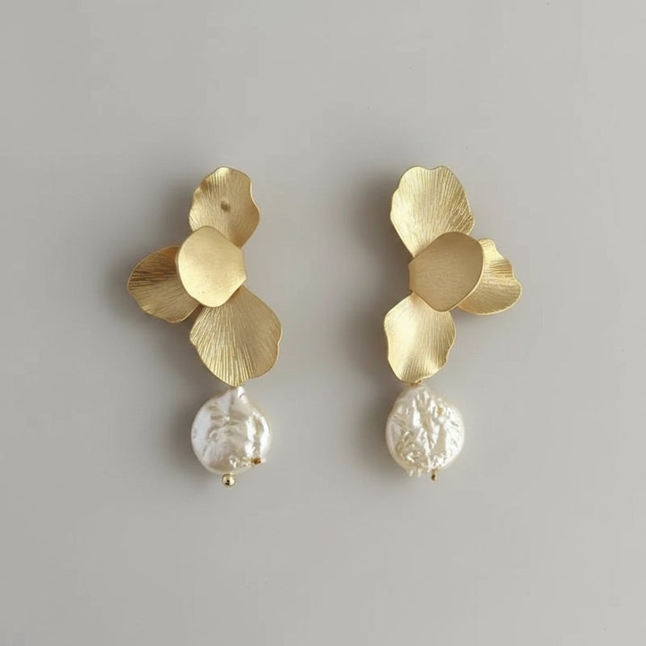 Mireille Pearl Earrings