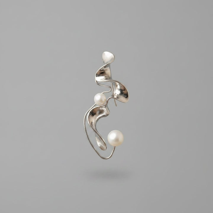 Tamsin Pearl Earrings
