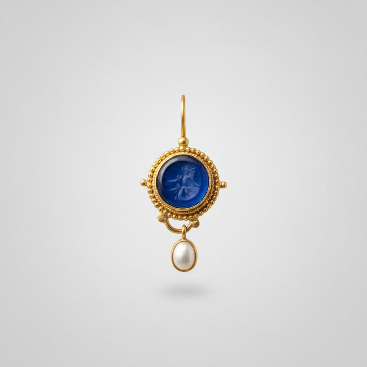 Zelie Pearl Earrings