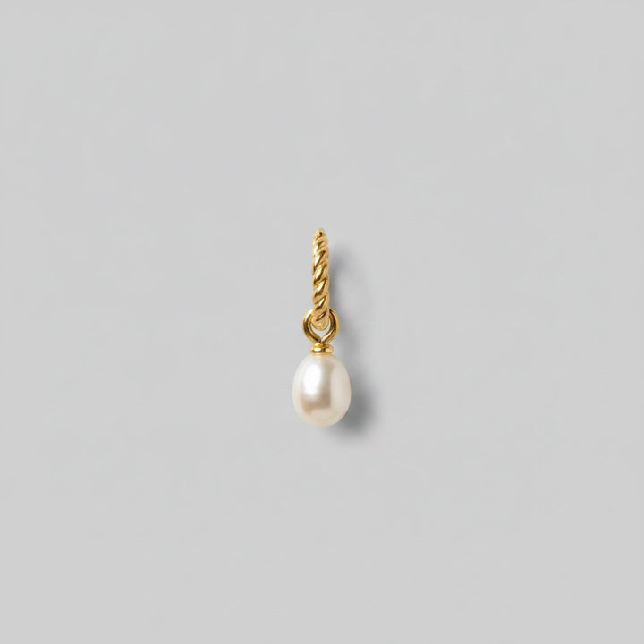 Alba Pearl Earrings