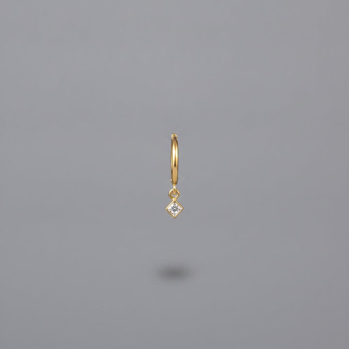 Bela Gold Earrings