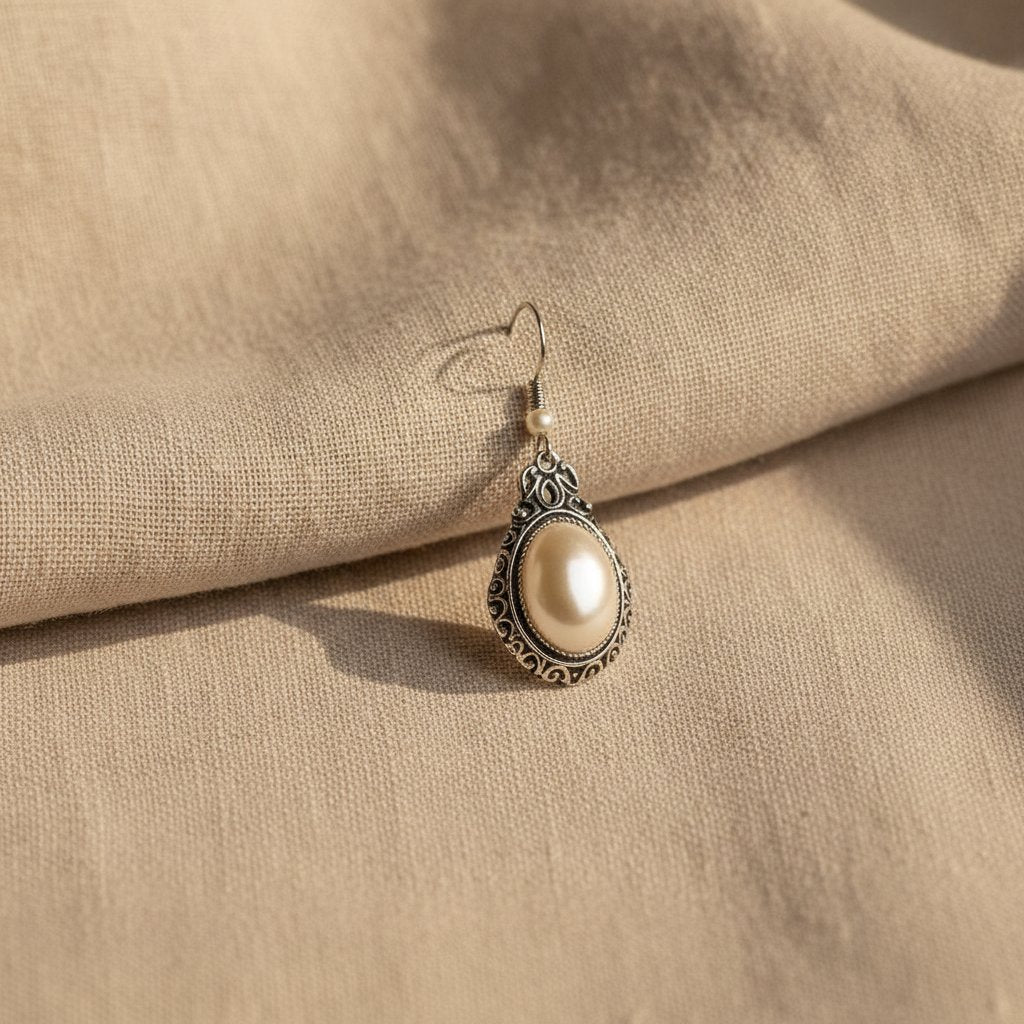 Dvora Pearl Earrings