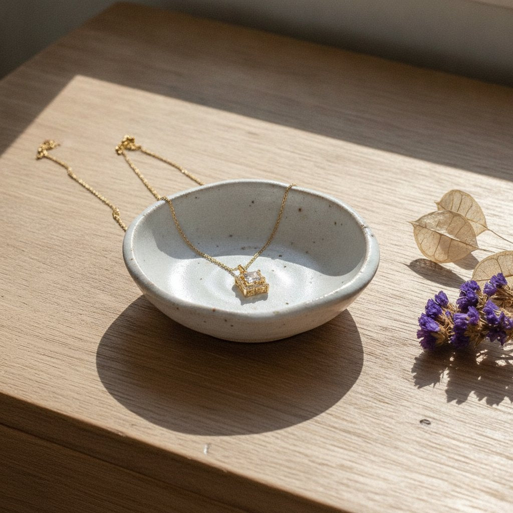 Willa Necklace