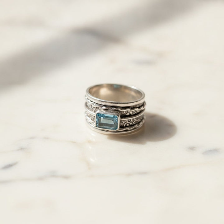 Lioria Aquamarine Ring